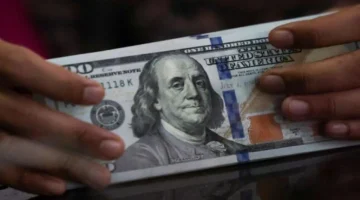 تحديثات الصرف الآلي.. سعر الدولار أمام الجنيه في تعاملات السبت 10 يناير 2026